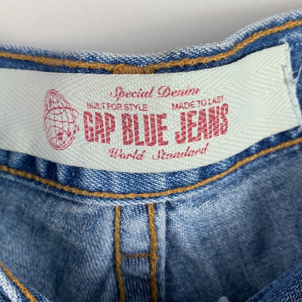 GAP Blue Jean Shorts Classic Denim Style - Picture 3 of 7